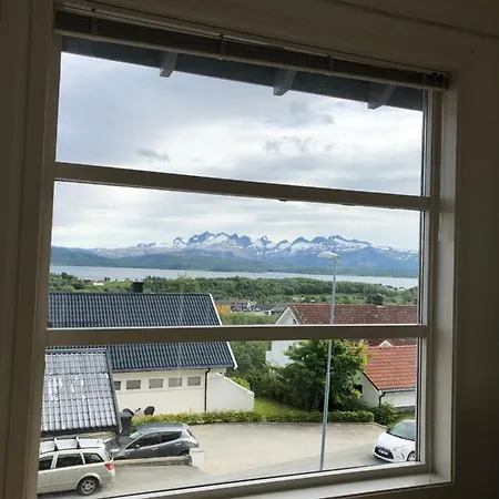 King Size Bed, Hjem Med Utsikt, Gratis Parkering * Bodø